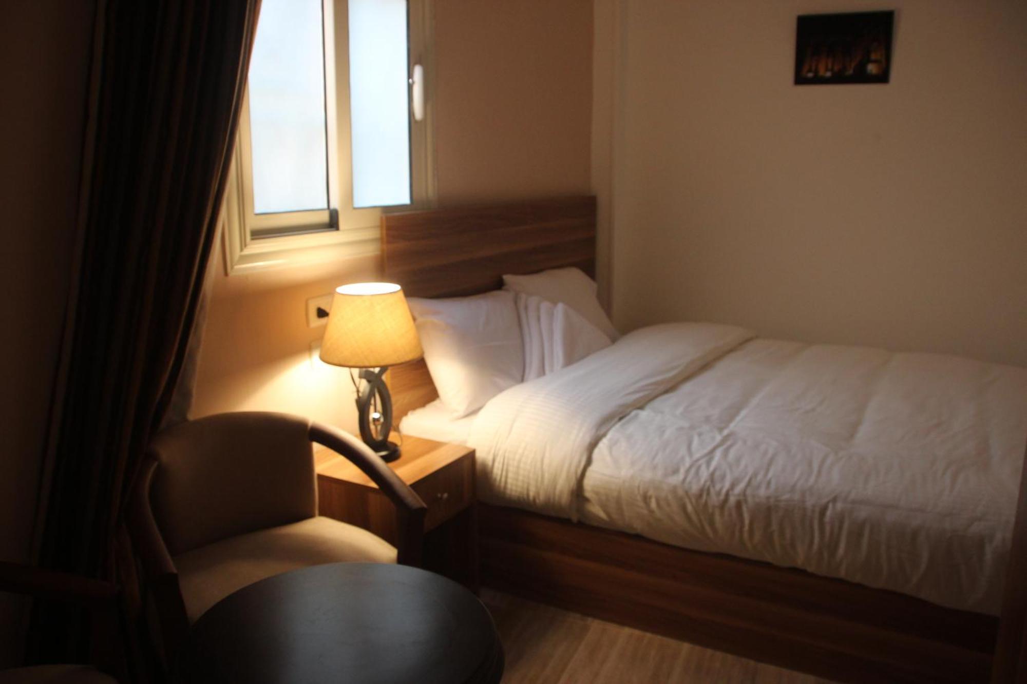 Farida Pyramids Boutique Hotel Kafret el-Gabal Zewnętrze zdjęcie